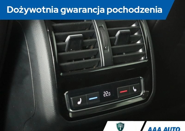 Volkswagen Arteon cena 112000 przebieg: 117026, rok produkcji 2018 z Pszczyna małe 352